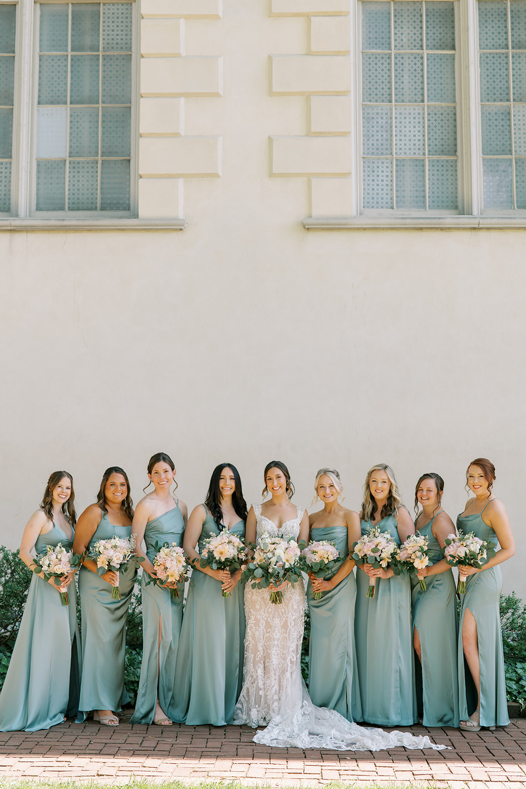 bridesmaids at hotel bethlehem